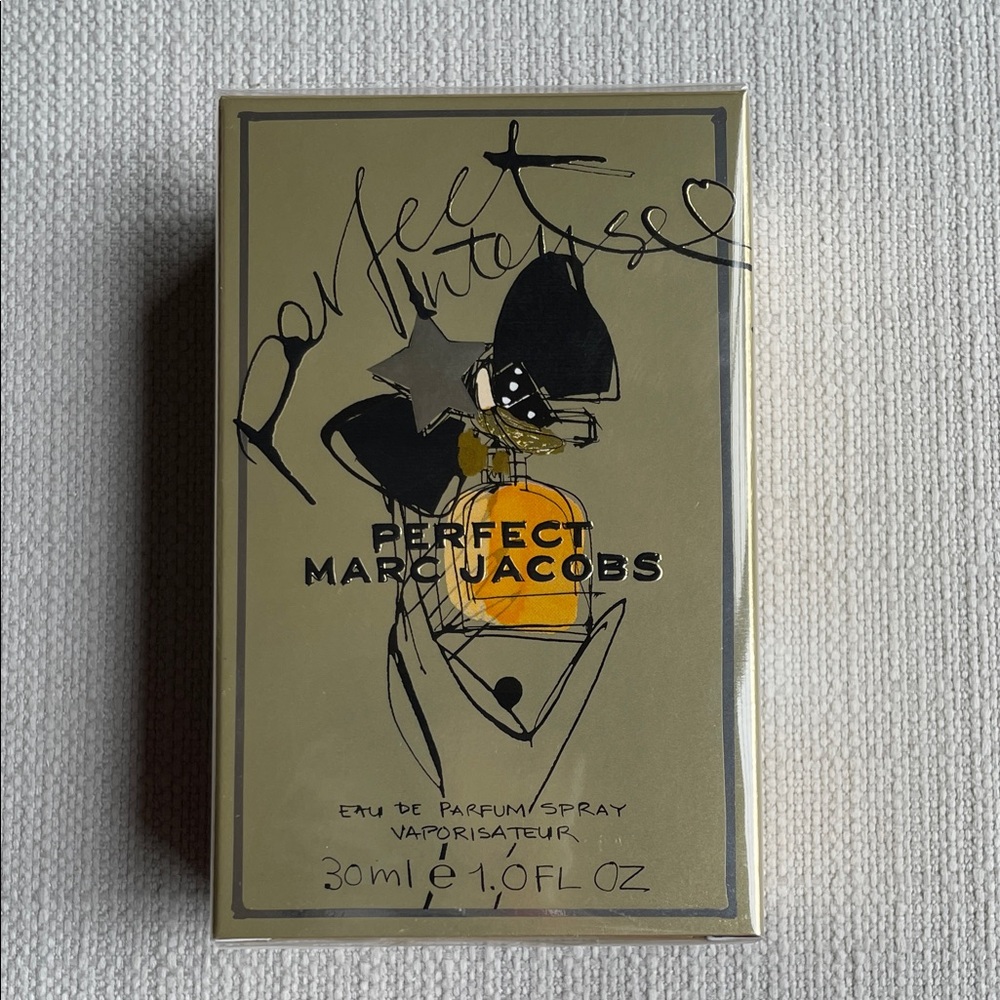 Marc Jacobs PERFECT INTENSE with Jasmine & Sandalwood 1oz fragrance